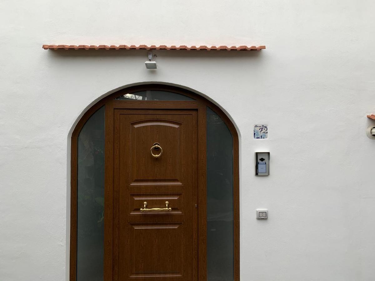 La Casa Di Nonna Rosa Villa Сант'Агнело Екстериор снимка